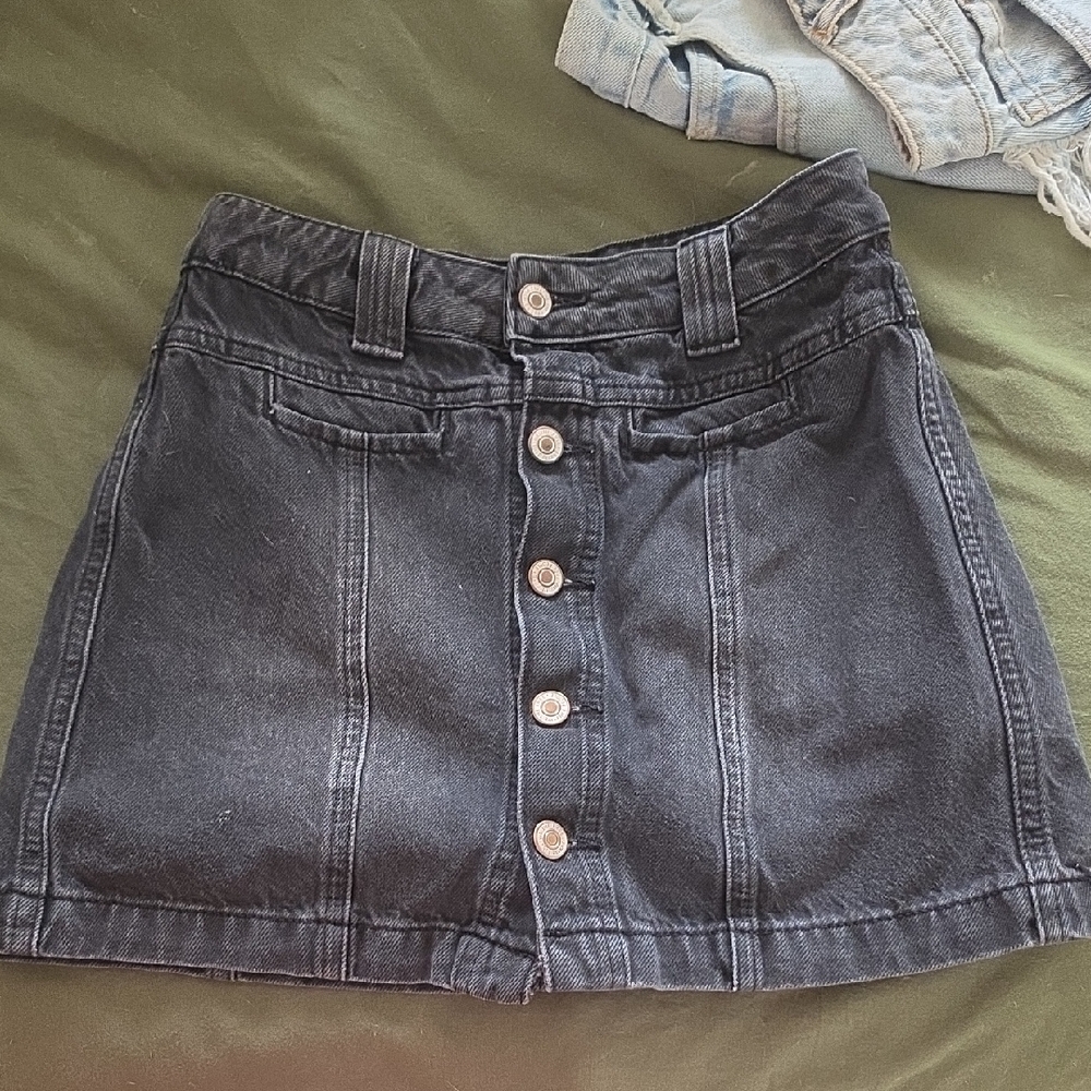 We The Free Black Button-Front Denim Mini Skirt